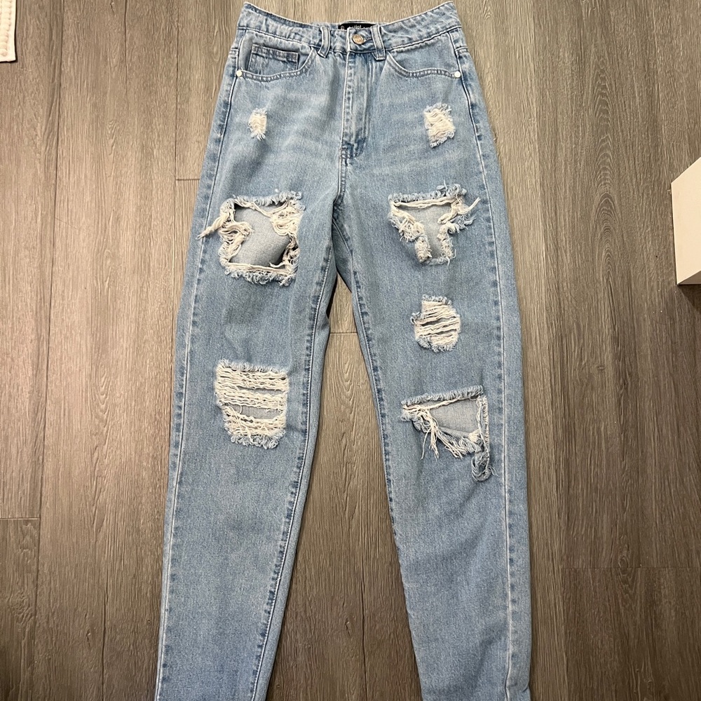 Missguided Riot Jeans - Picture 2 of 4